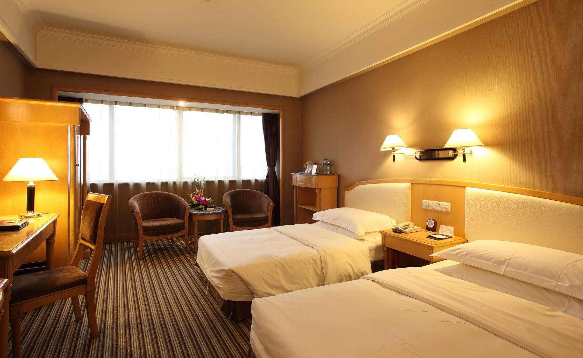 Weilai Conifer Hotel زينجزو المظهر الخارجي الصورة