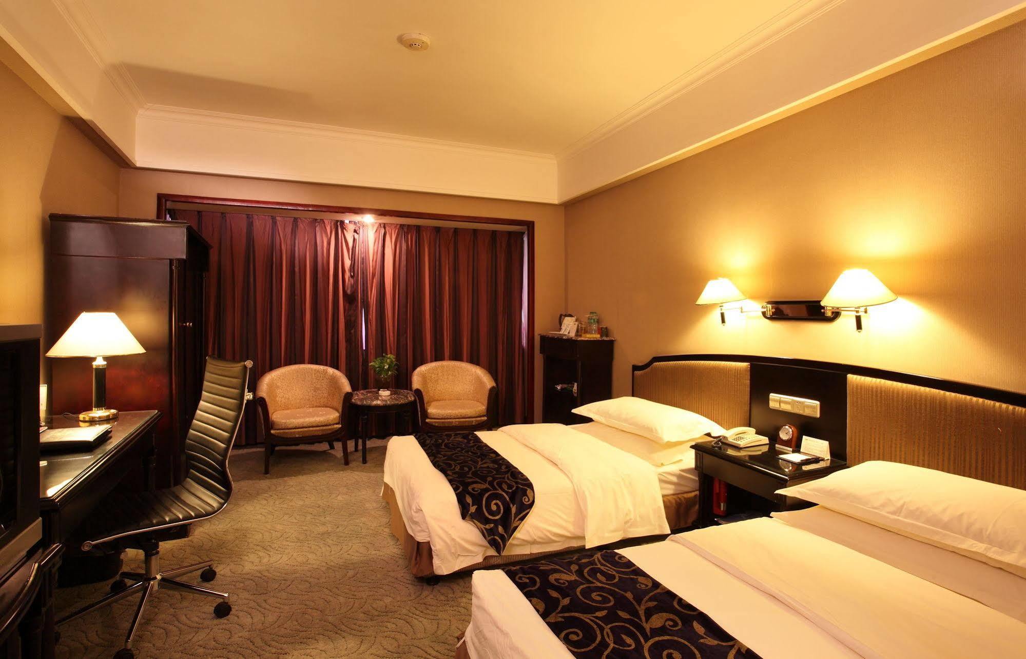 Weilai Conifer Hotel زينجزو المظهر الخارجي الصورة